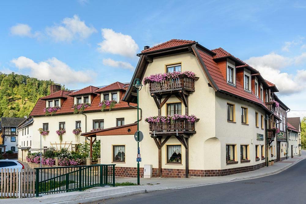 Pension Zur Gruenen Eiche Kaulsdorf Ngoại thất bức ảnh